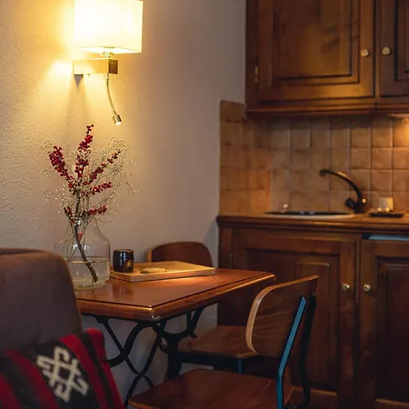 The Rex 4* زيرمات